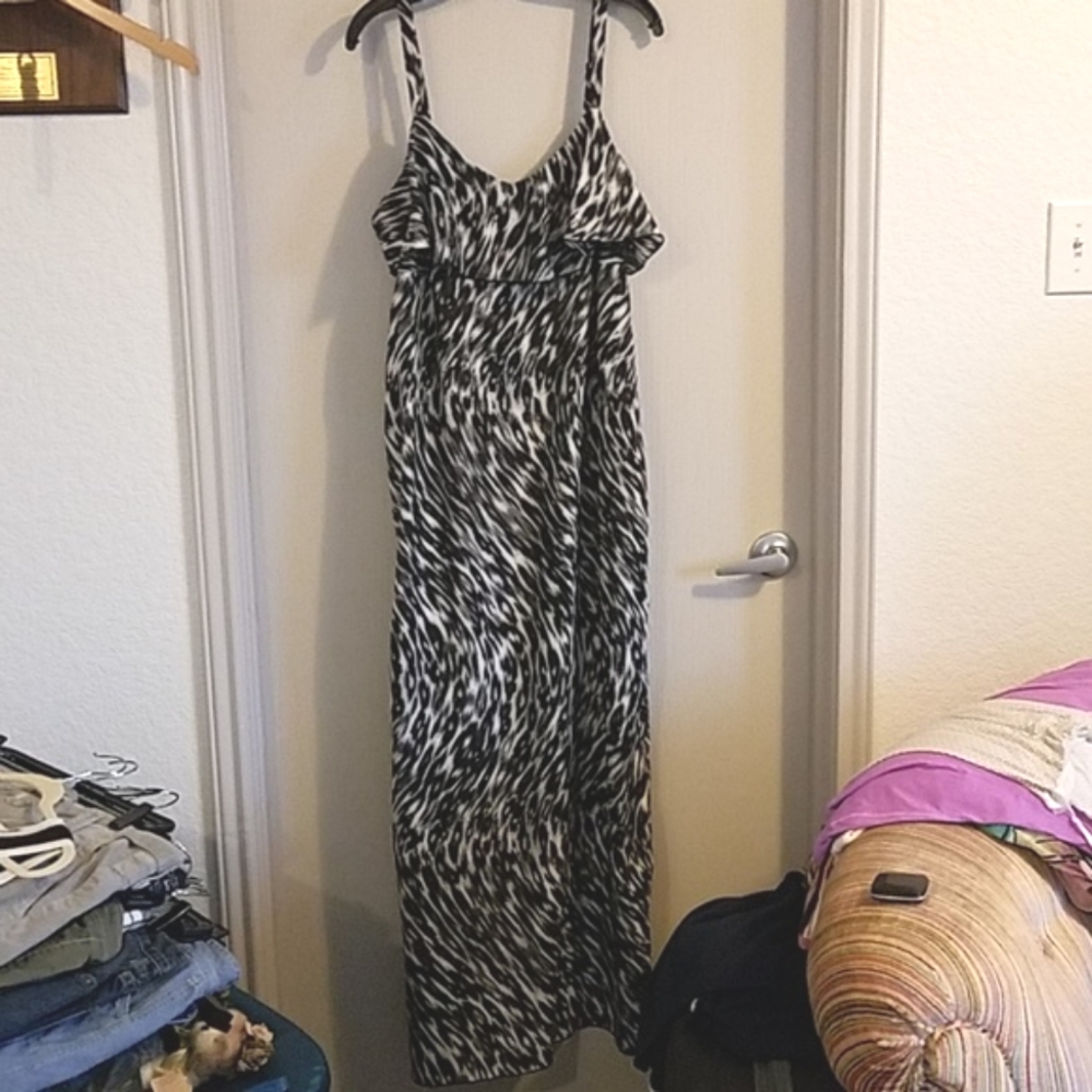 NEW Torrid brand PLUS SIZE dress. Sz O